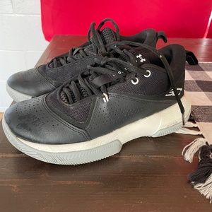 Boys UA Basketball Shoes
